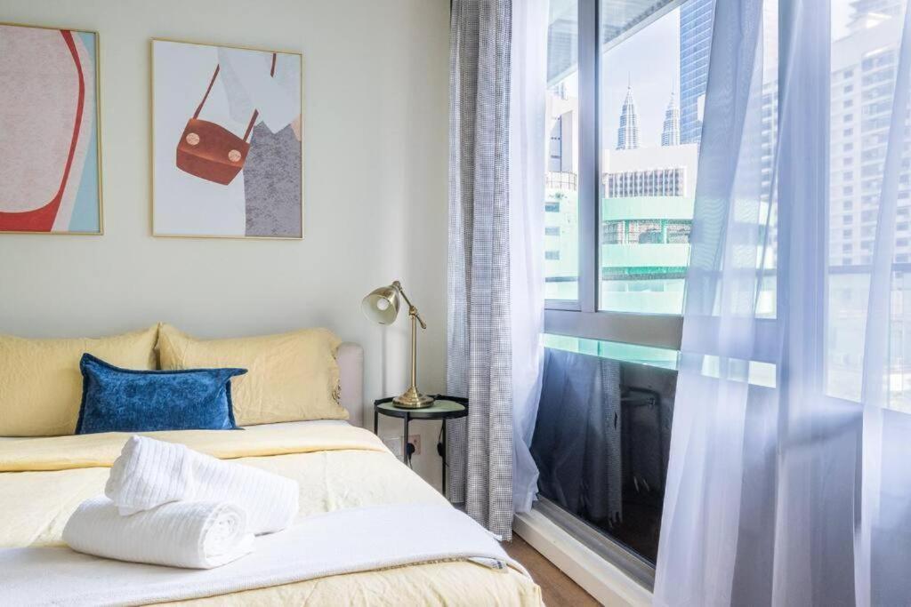 2min Walk To Lot 10, 5 Min To Pavillion 2br 8-2 Wifi 100mbps